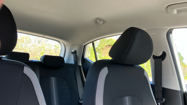 Hyundai i10 1.0 MPi SE Connect 5dr Petrol Hatchback